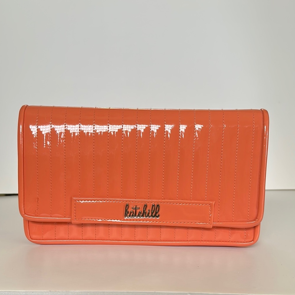 Kate Hill Salmon Clutch with Chain Strap! 🧡